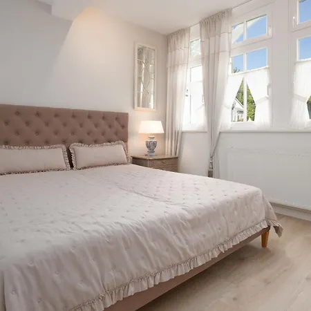 Eden 12 2-raum Eg Villa *