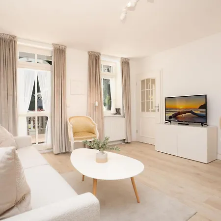 Eden 12 2-raum Eg Villa